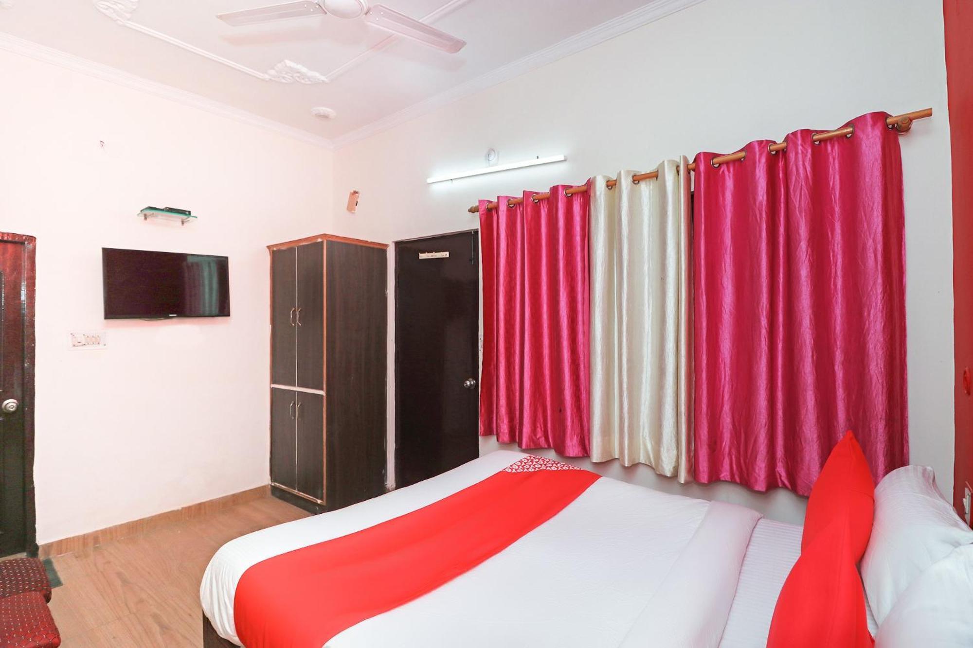 Hotel O Mahalaxmi Palace Dehradun Buitenkant foto