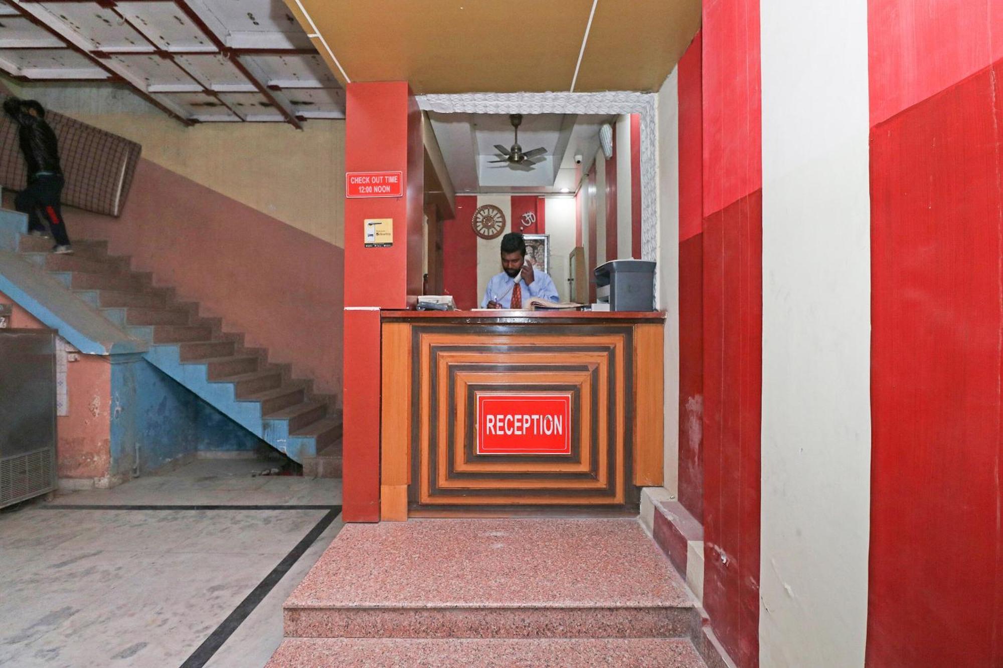 Hotel O Mahalaxmi Palace Dehradun Buitenkant foto